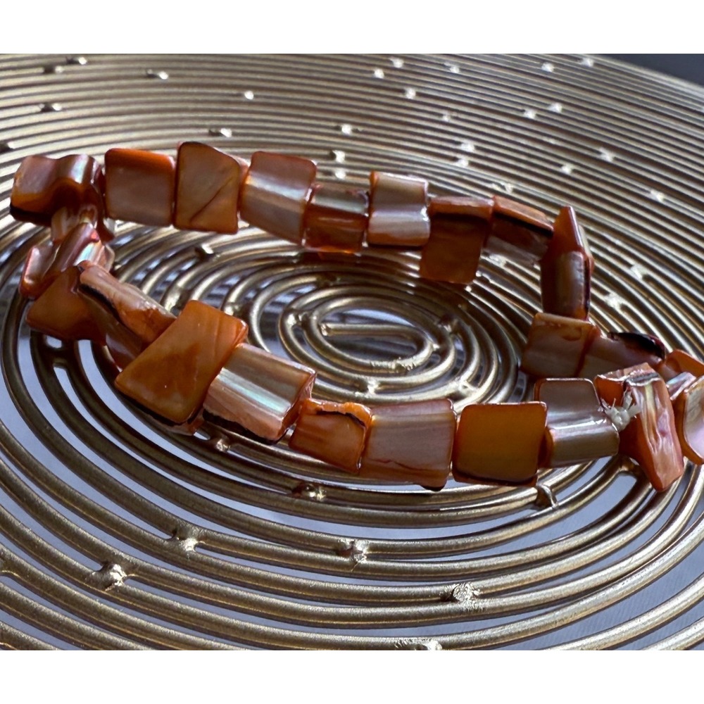 Vintage Cognac Orange Iridescent Shell Stretch Bracelet Square Bead Boho Coastal - Picture 3 of 9